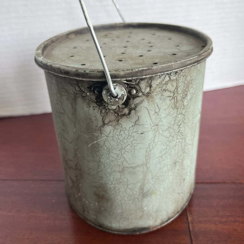 VTG Frabill Blue Waters Floating 220 Oval Metal Minnow Bucket Cabin Decor USA